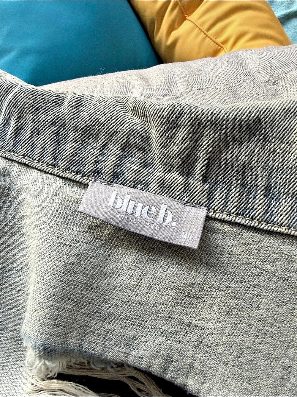 Blueb Distressed Denim Jacket - Picture 6 of 7